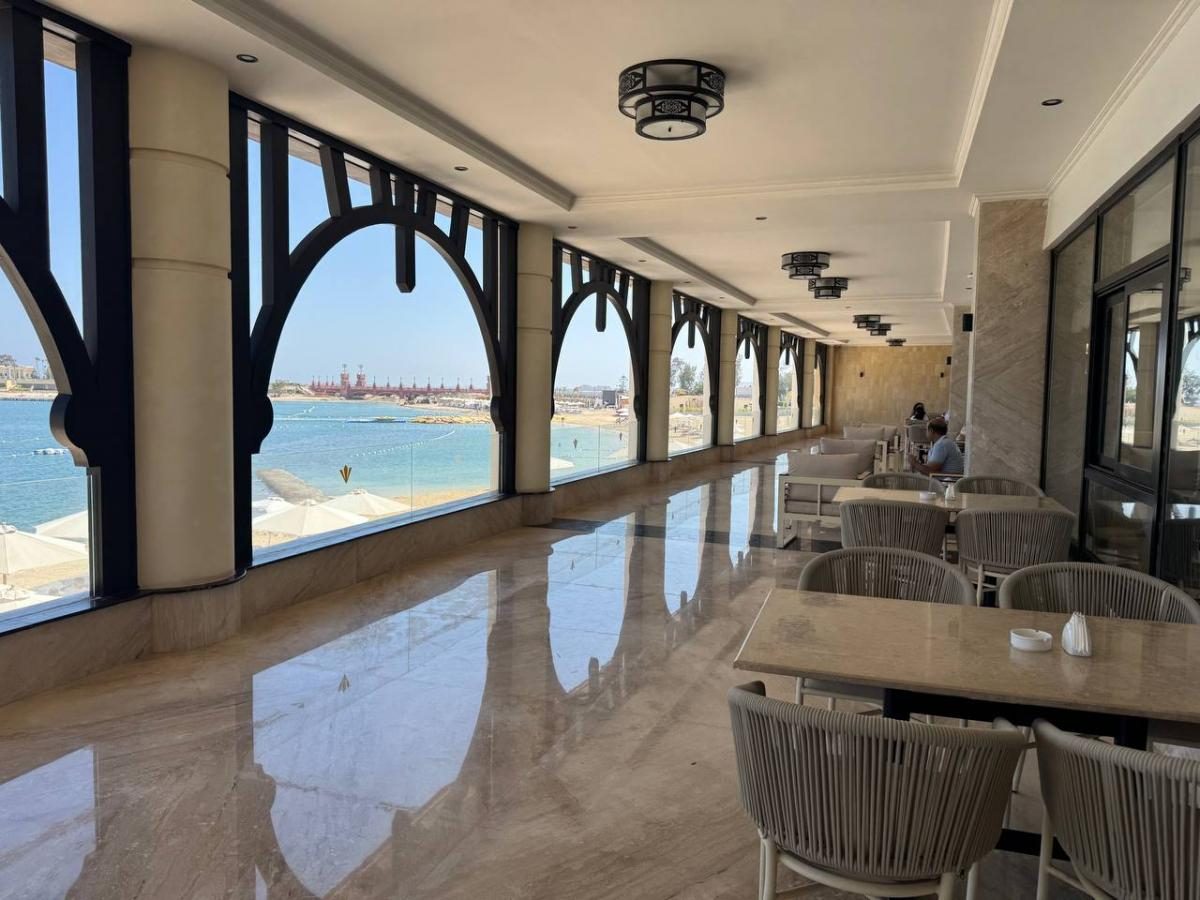 Інший Єгипет: північне узбережжя запрошує українців, але ще не навчилось, як нам догодити