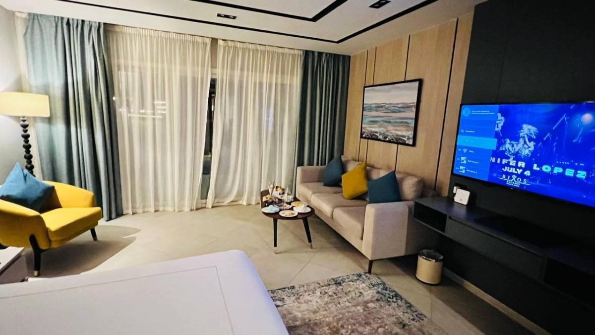 Інший Єгипет: північне узбережжя запрошує українців, але ще не навчилось, як нам догодити