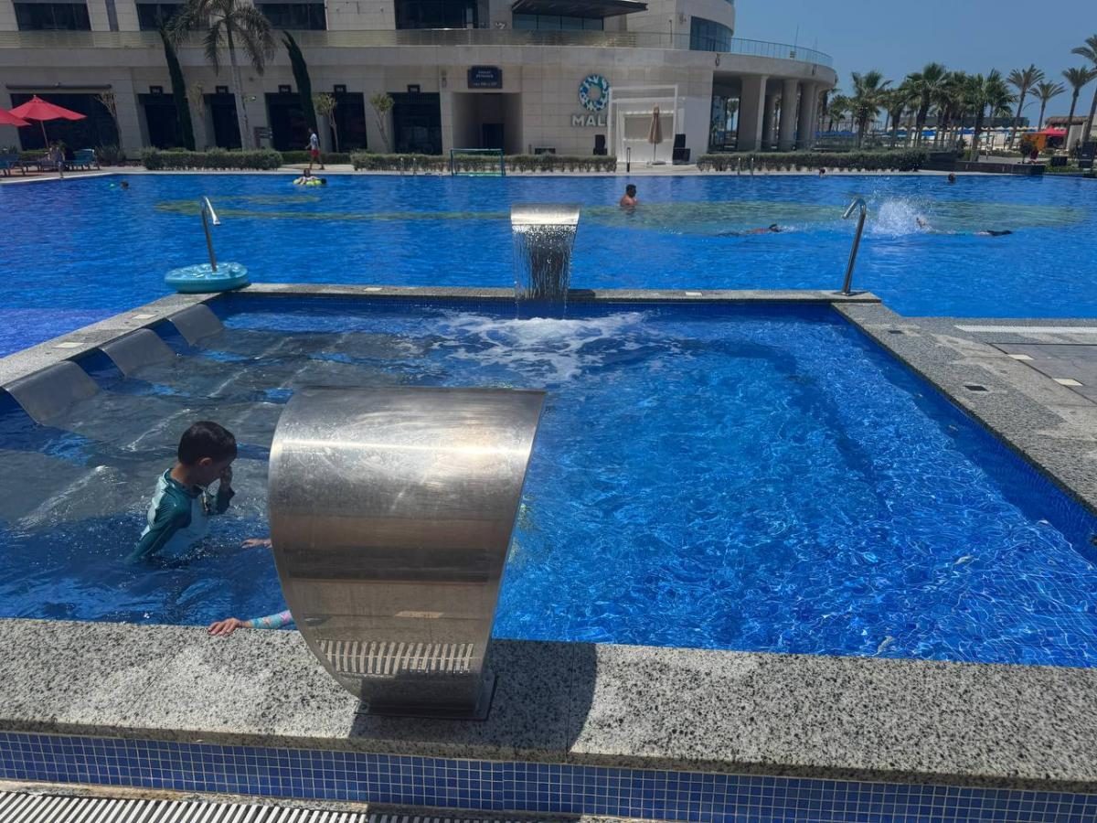 Інший Єгипет: північне узбережжя запрошує українців, але ще не навчилось, як нам догодити