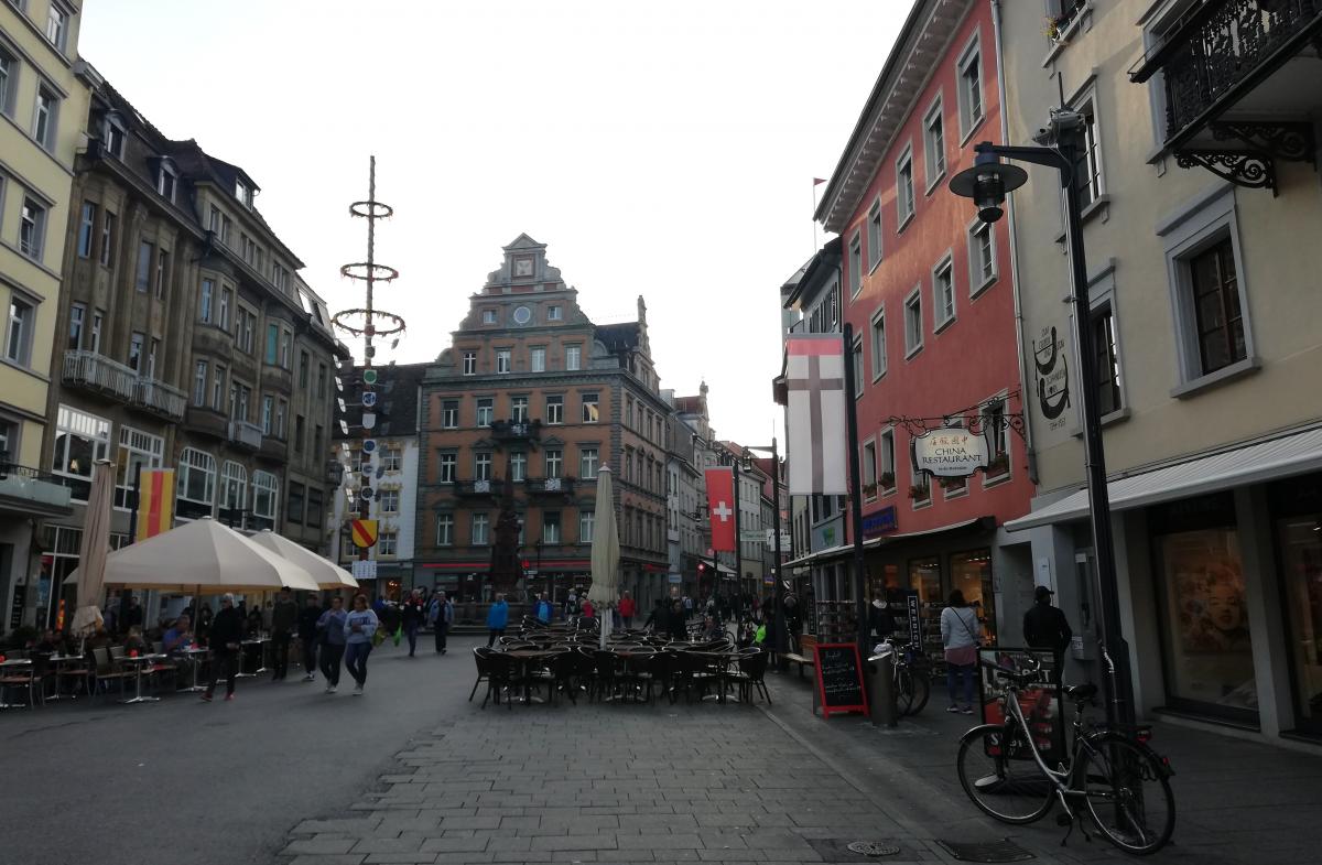 Констанц: німецьке місто з дивакуватими скульптурами на неосяжному Боденському озері 9 Констанц може похвалитися добре збереженим старим містом / фото Марина Григоренко