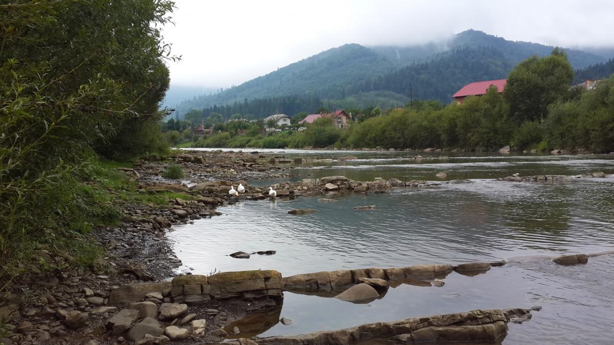 Літній релакс в Карпатах: небанальні місця для відпустки серед гір для усієї родини 3 Затишок у Сколе / фото Марина Григоренко