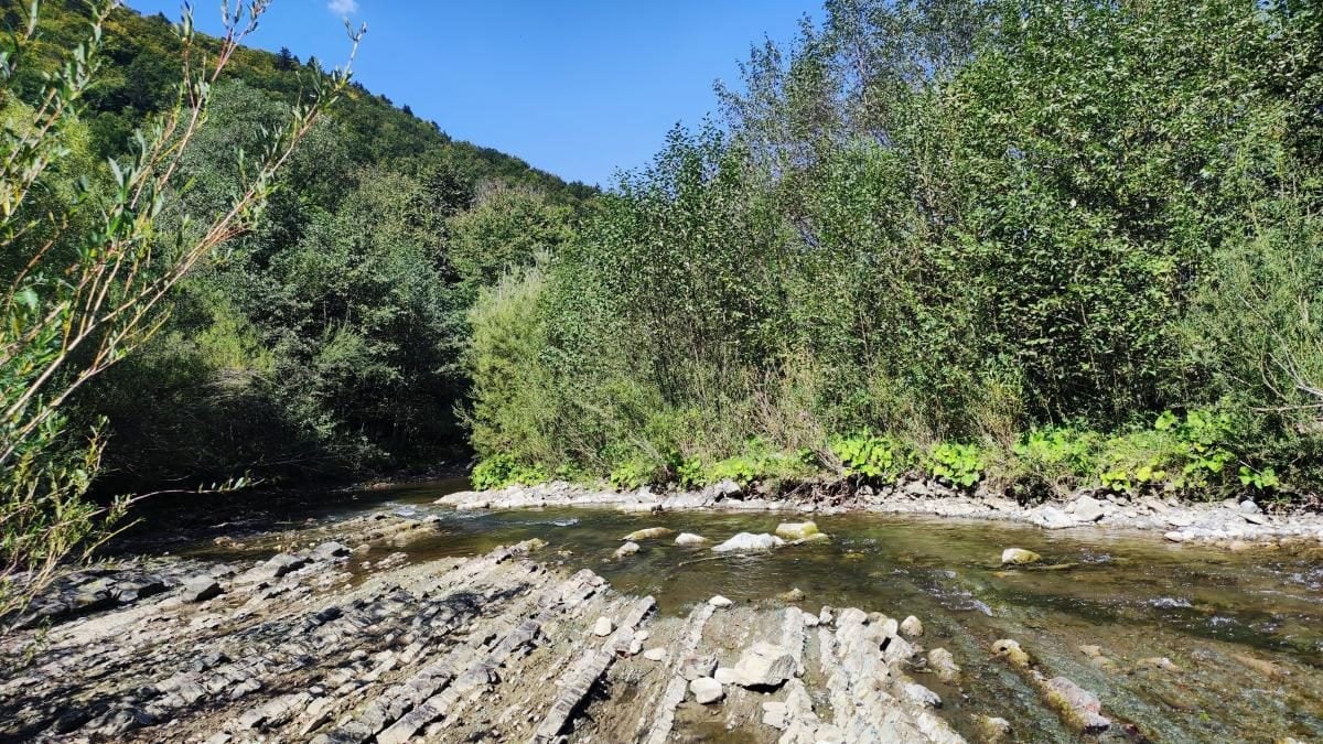 Майдан: колись процвітаюче село на Львівщині, нині ніби застигло у часі (фоторепортаж)