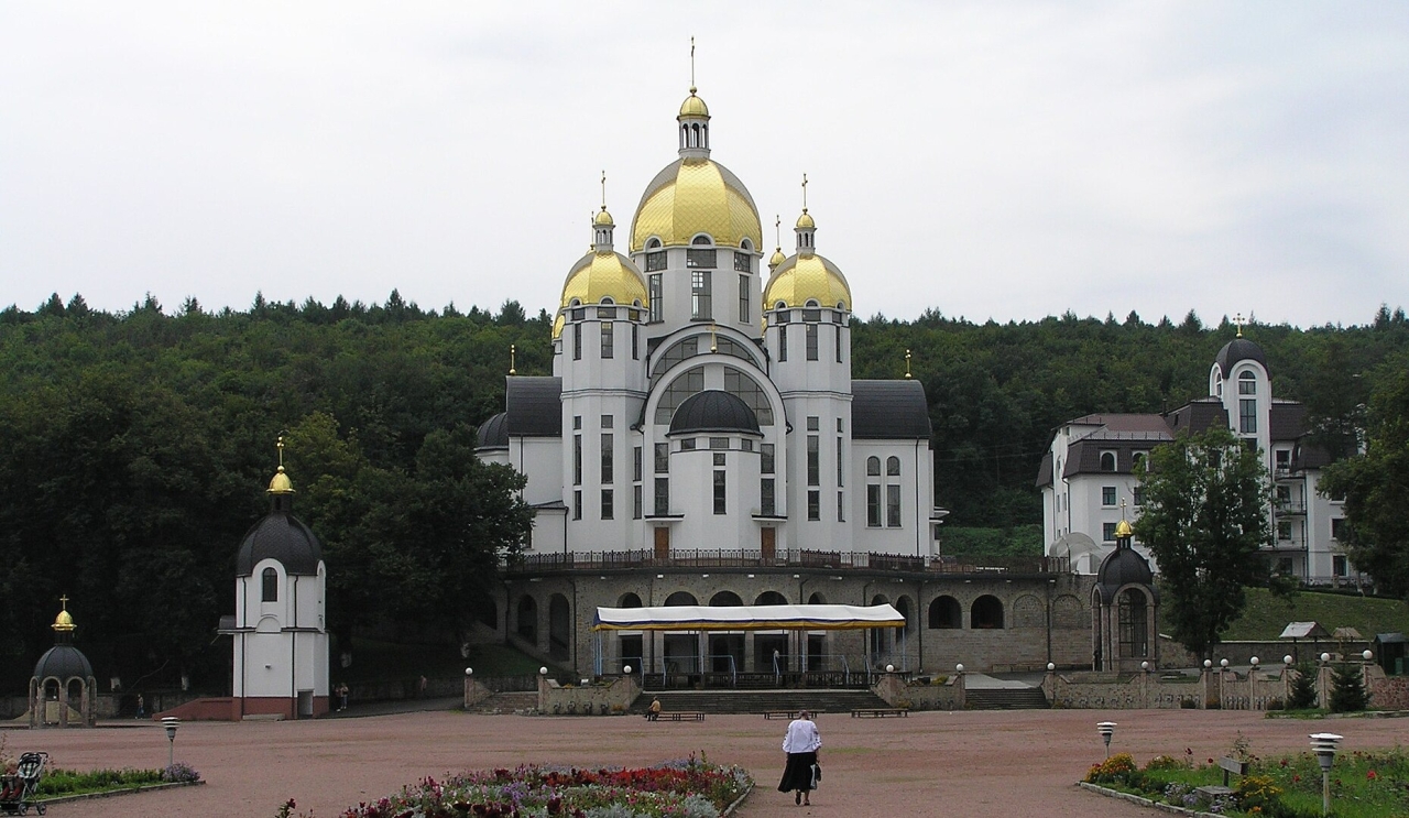 Паломницькі маршрути України - де святі міста та монастирі 2