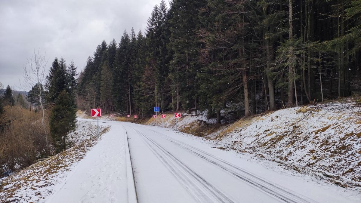 Спокій та краса: як цього року виглядає зимова Східниця (фоторепортаж, відео)