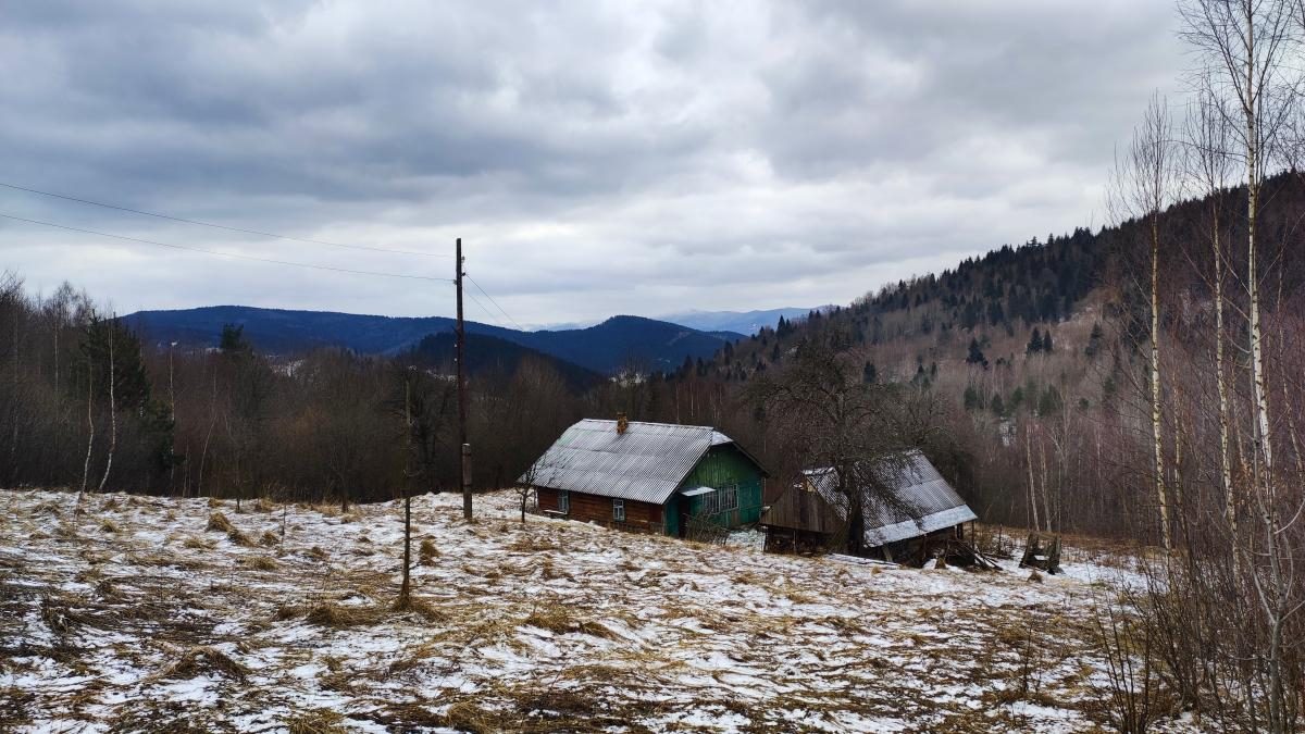 Спокій та краса: як цього року виглядає зимова Східниця (фоторепортаж, відео)