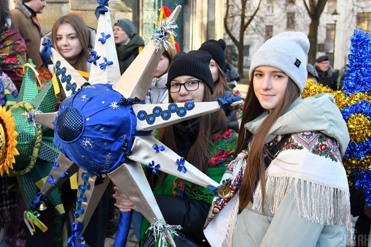 У Львові після дворічної перерви провели традиційну ходу звіздарів (фоторепортаж)