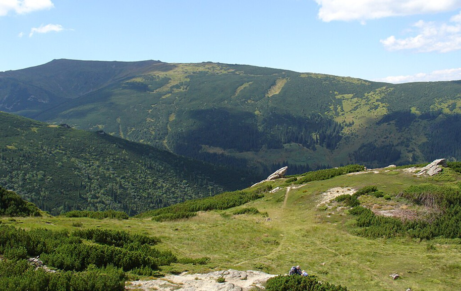 Вершини у Карпатах де туристи бувають рідко Вершини у Карпатах де туристи бувають рідко 4
