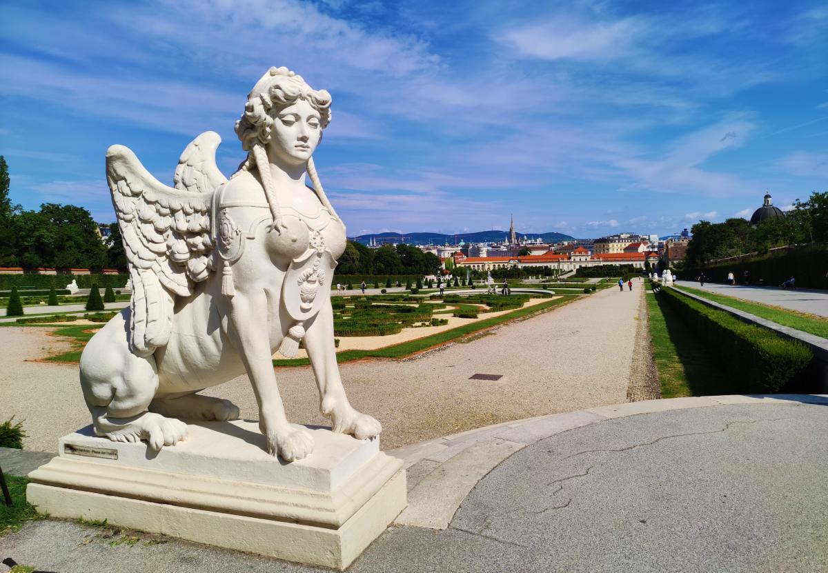 Вікенд у Відні: як відчути справжню атмосферу австрійської столиці 3 Віденський Бельведер влітку / фото Марина Григоренко