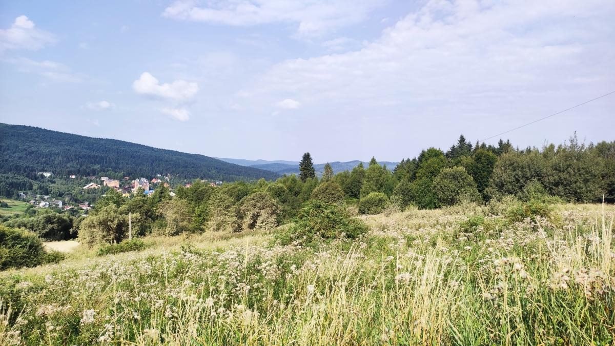 Ямельницькі скелі: блукаючи непрохідними стежками УПА