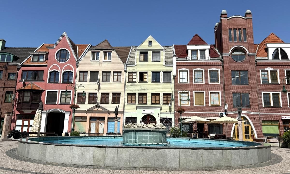 Комарно: затишне містечко на кордоні двох держав-сусідок України