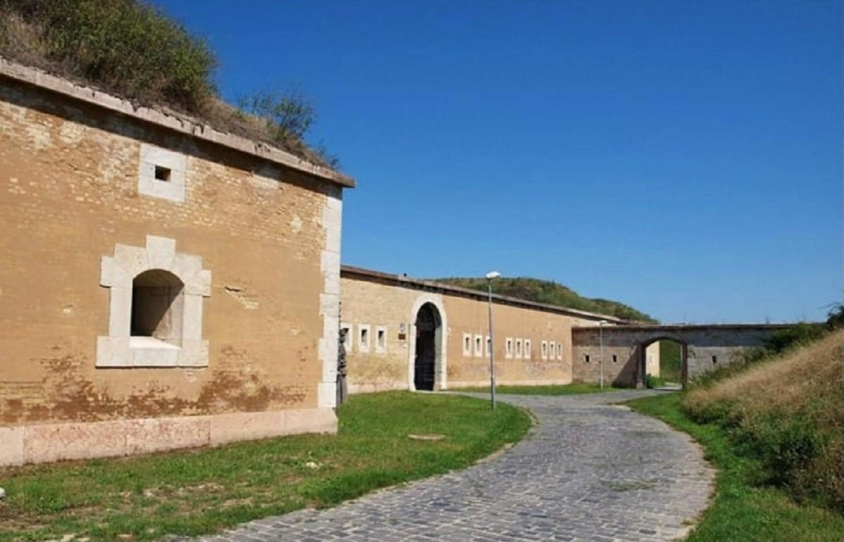 Бастіони в Комарно / фото slovakia.travel