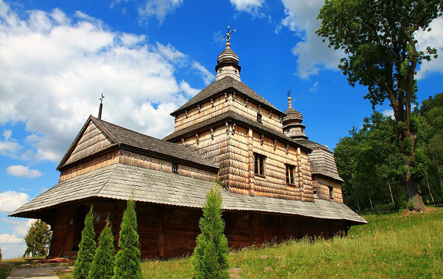 Найстаріші церкви Карпат - як побачити культурну спадщину України 3