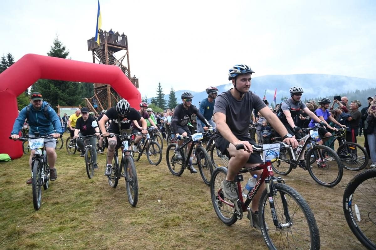 В Карпатах запустили новий туристичний маршрут, що з'єднає п'ять країн (фоторепортаж) 5 В Карпатах запустили новий туристичний маршрут, що з'єднає п'ять країн (фоторепортаж)