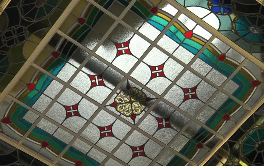 Вітражне мистецтво в Україні - де шукати справжні перлини 8