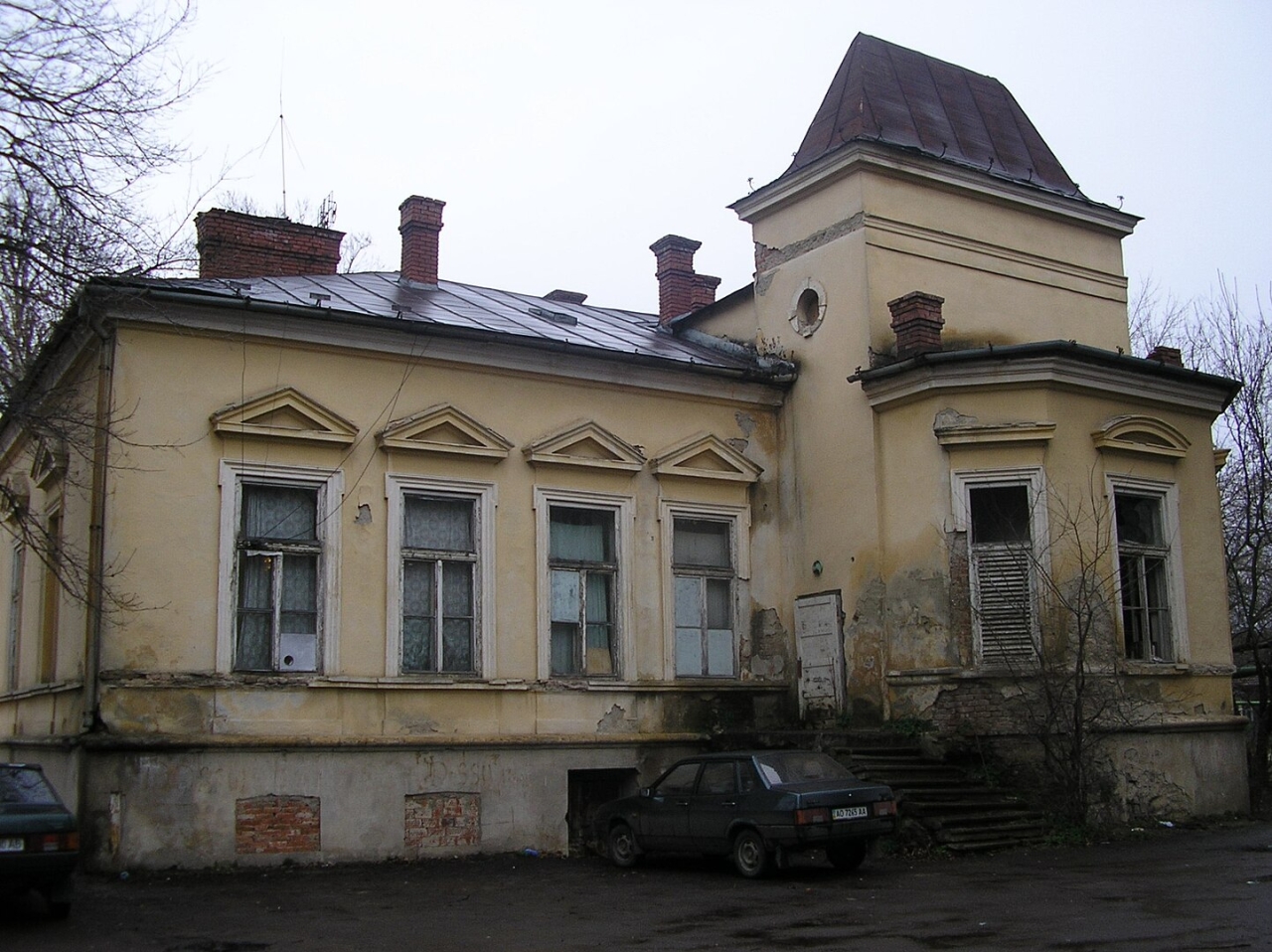 Палац Ковнера у Мукачеві - історія вілли барона, яка перетворилась на катівню 3