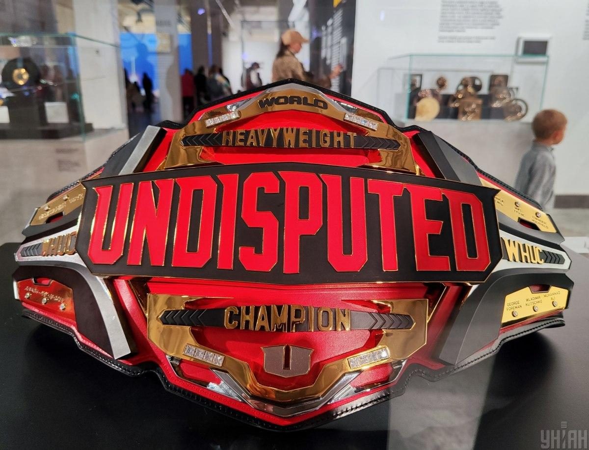 Ukraine WOW у Києві: як довго працюватиме виставка про українську спадщину (фоторепортаж)