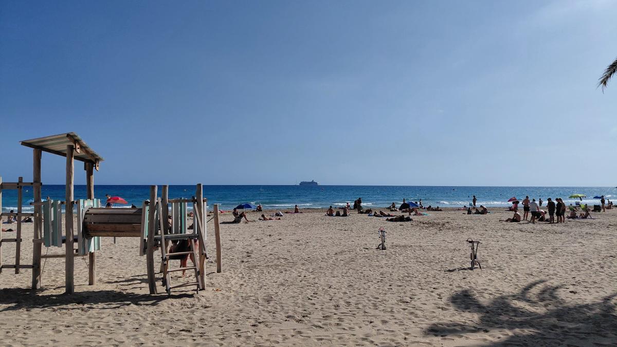Пляж Альбуферета в Аліканте / фото Марина Григоренко