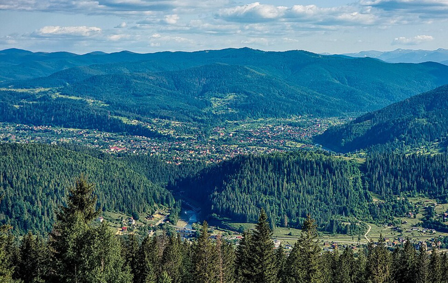 Де найдовше село в Україні і чому туди їдуть туристи 2