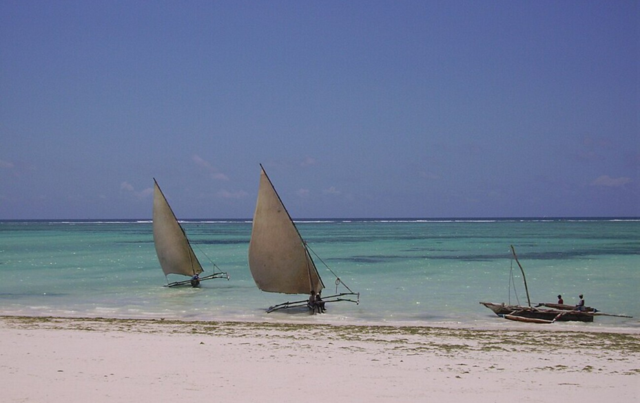 Куди поїхати на море в грудні 2025 року - 5 країн 6