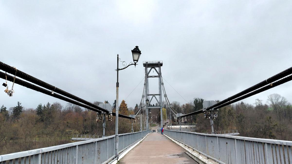 Підвісний міст у Житомирі / фото Марина Григоренко
