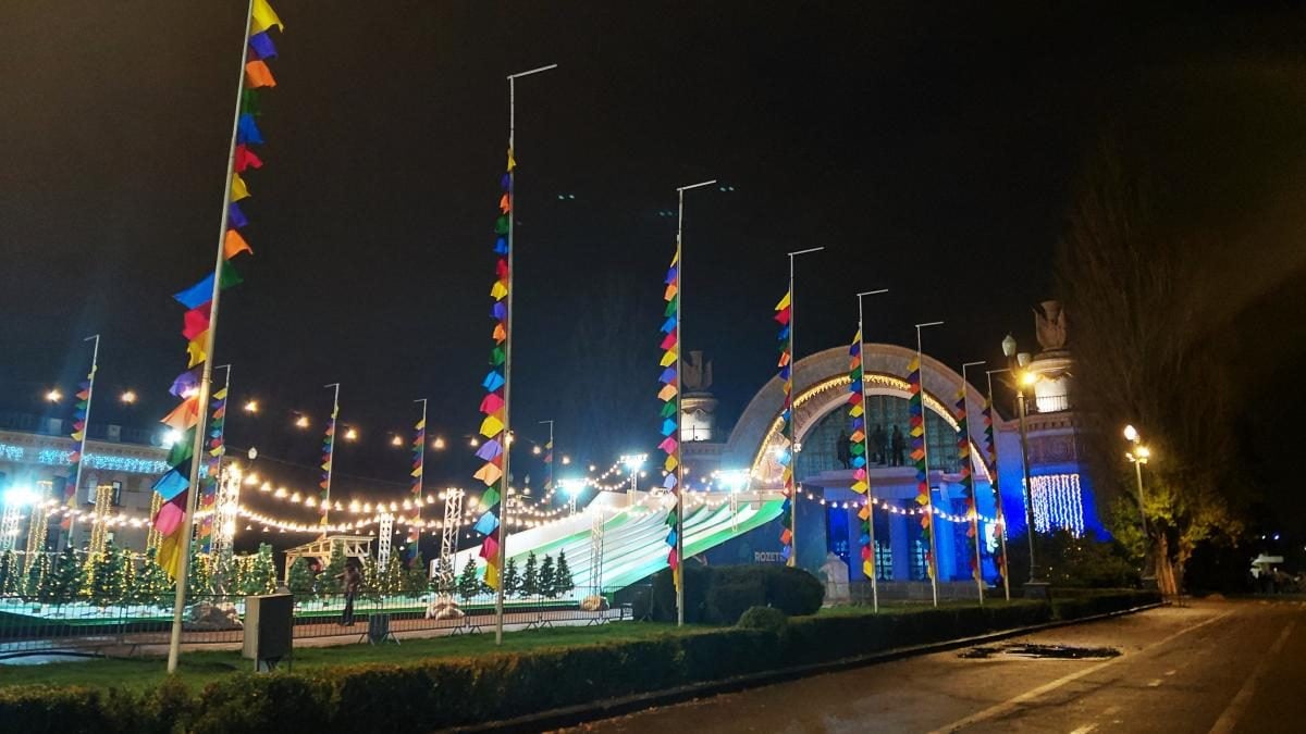 "Зимова країна 2025": чим вражатиме найбільша різдвяна локація Києва (фоторепортаж)