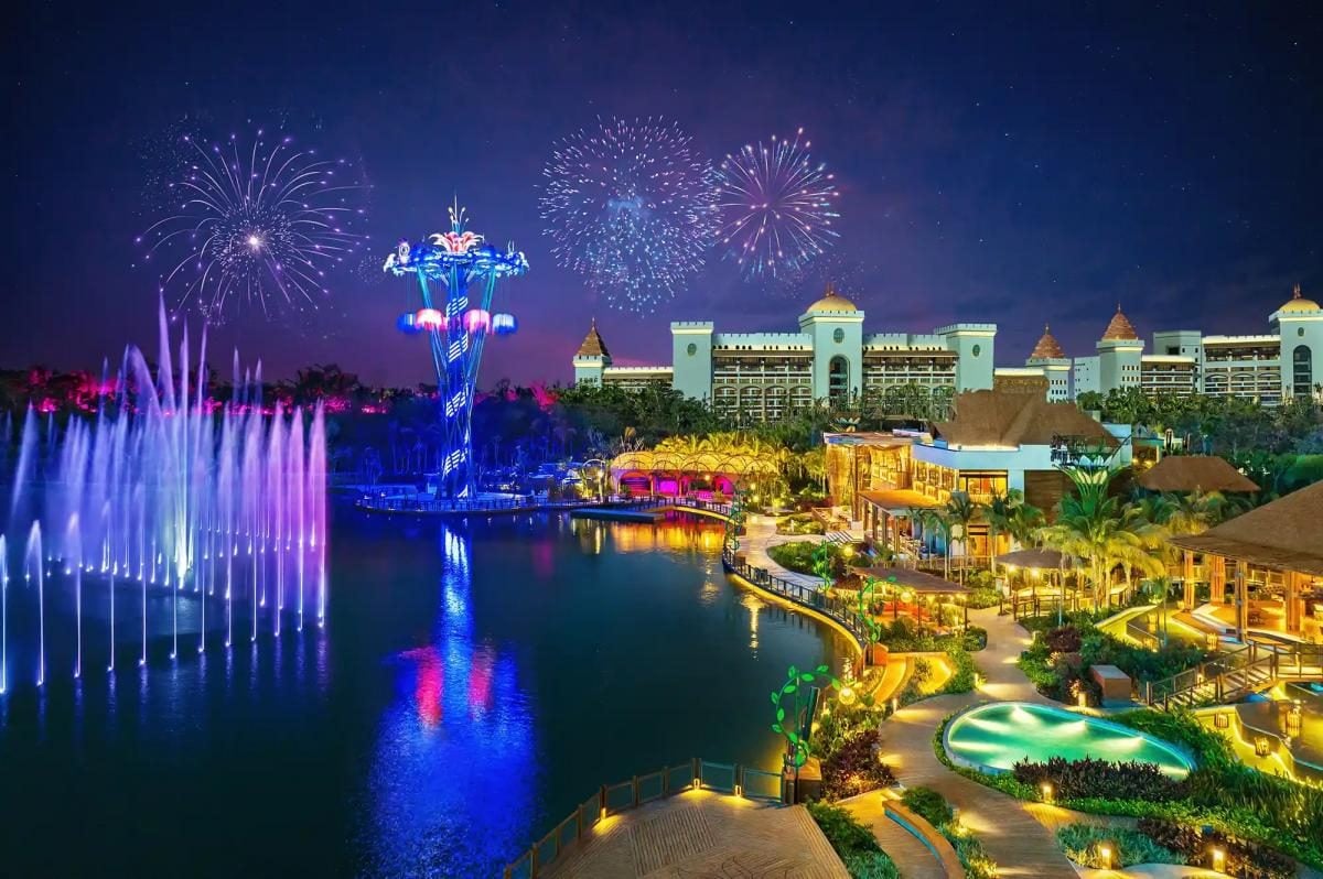 Для туристів будь-якого віку: у Мексиці відкриється перший у світі "люксовий тематичний парк" (фото)