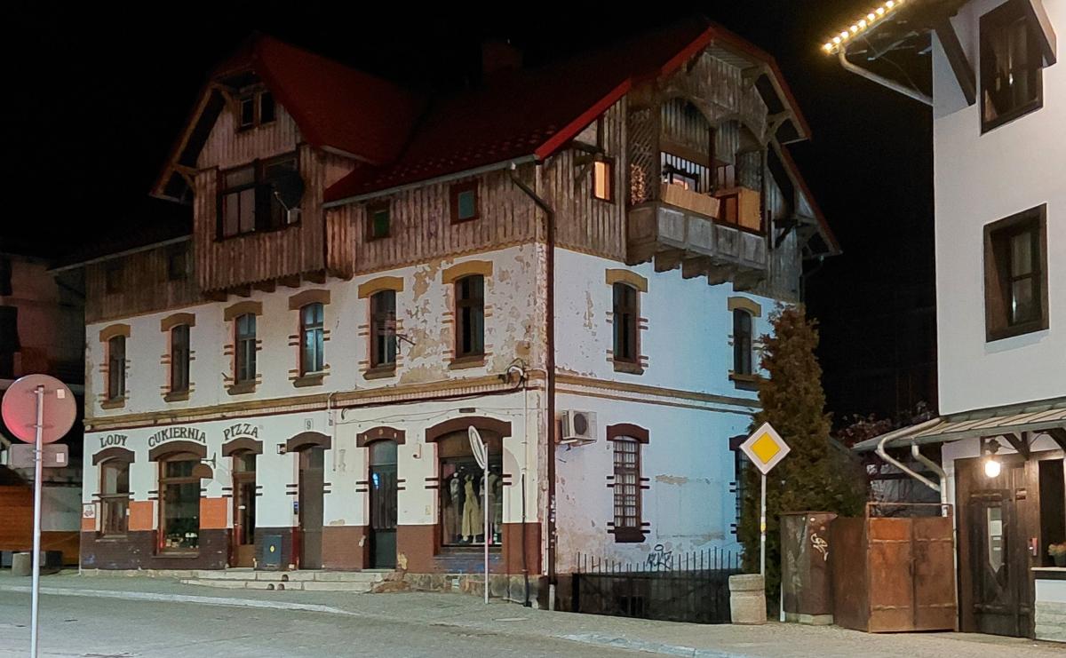 Гірська Польща: містичні Карконоші, ласкаві терми та унікальні церкви