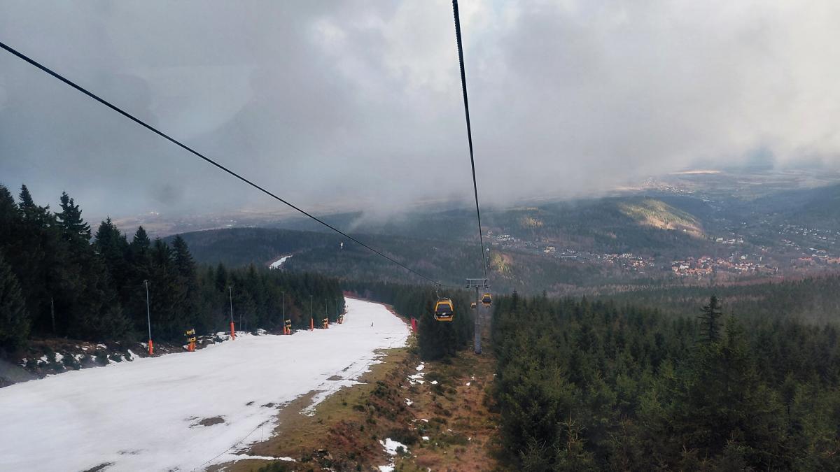 Гірська Польща: містичні Карконоші, ласкаві терми та унікальні церкви