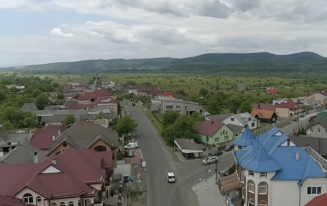 Найбагатше село України Нижня Апша - що відомо, чому варто відвідати 2