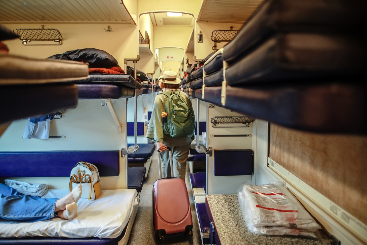 Нічний потяг та комфорт - що взяти з собою, поради туристів 3