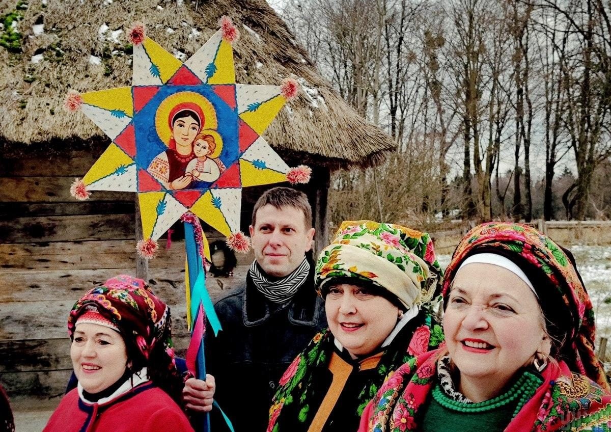 Різдво в Пирогові: у Києві відтворили автентичні українські обряди (фото)