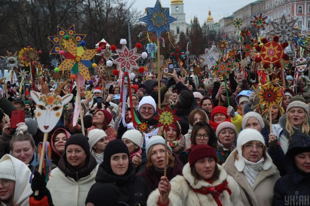 У Києві пройшла Різдвяна хода, присвячена захисникам України (фото)