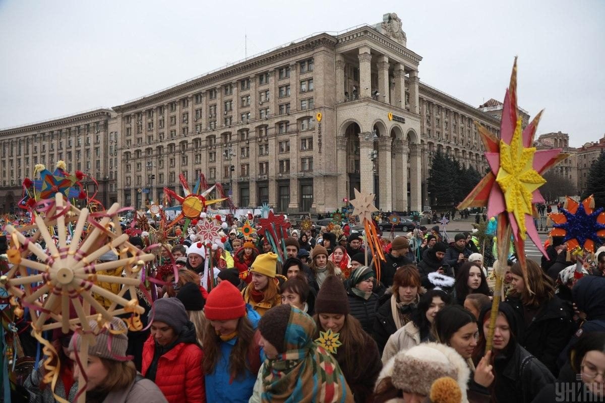 У Києві пройшла Різдвяна хода, присвячена захисникам України (фото)