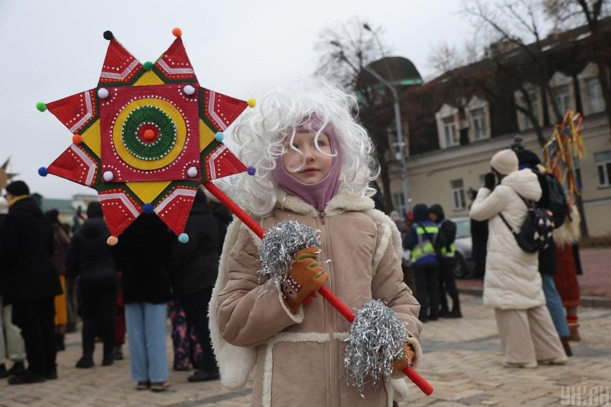 У Києві пройшла Різдвяна хода, присвячена захисникам України (фото)
