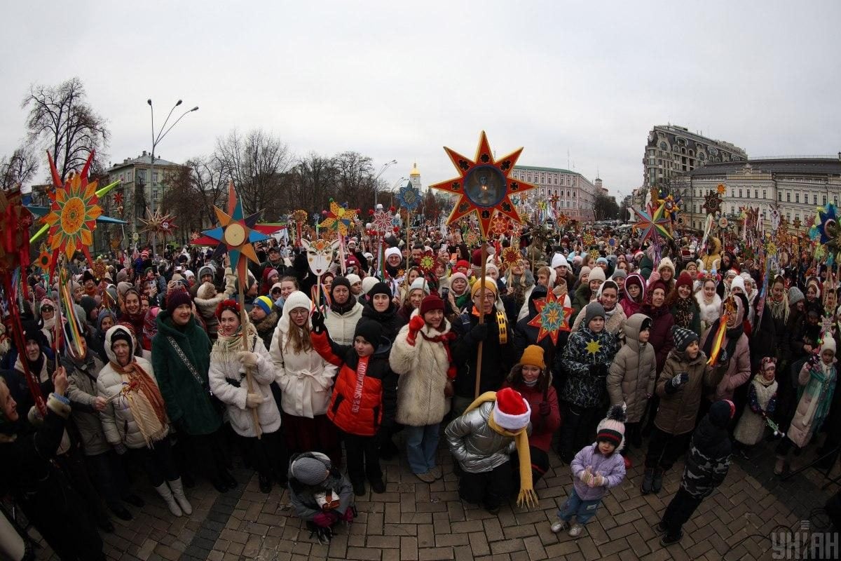 У Києві пройшла Різдвяна хода, присвячена захисникам України (фото)