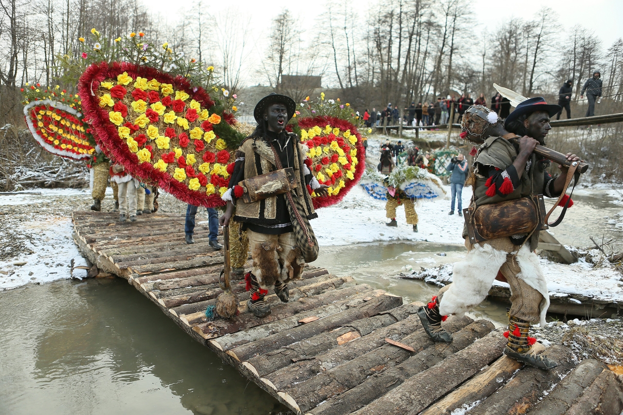 Маланка в Україні 2026 - де шукати села з автентичними фестивалями 2