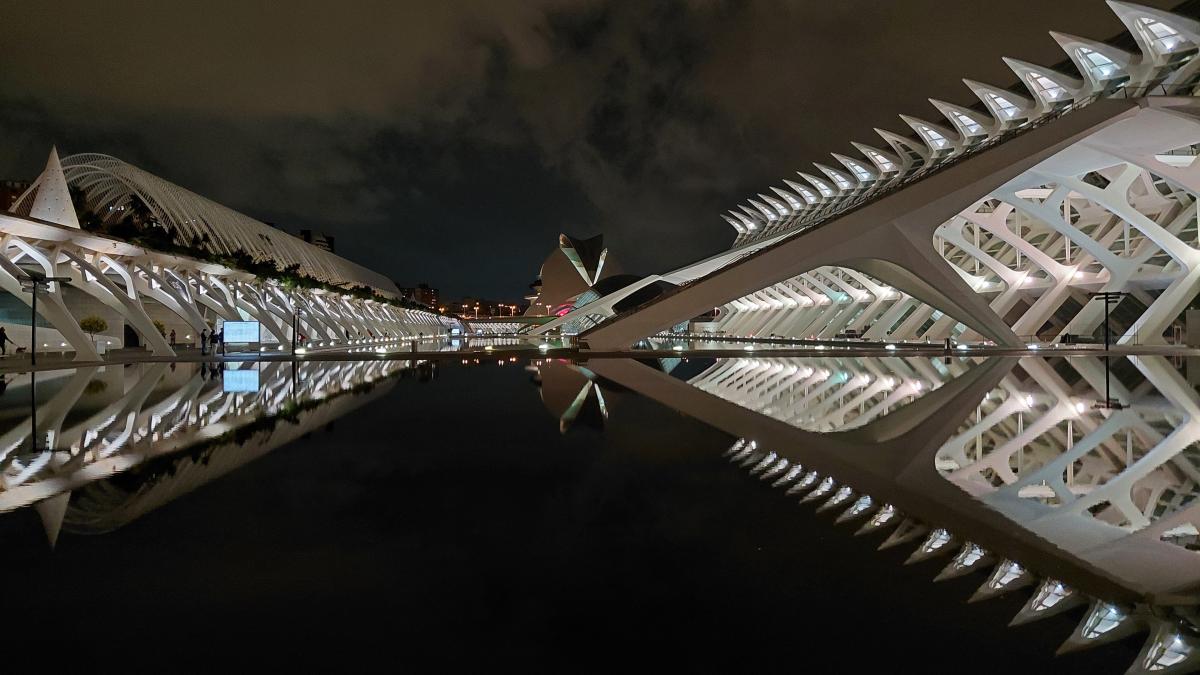 Погрітися у Валенсії: що варто встигнути за першу поїздку до приморської перлини Іспанії