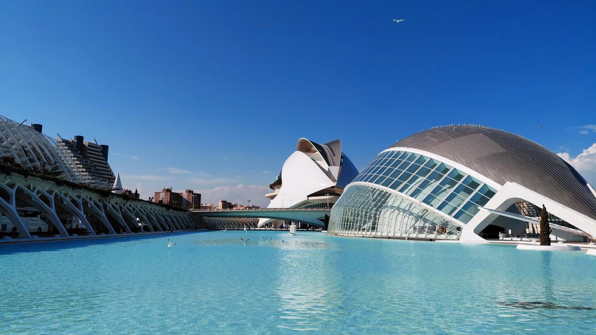 Погрітися у Валенсії: що варто встигнути за першу поїздку до приморської перлини Іспанії