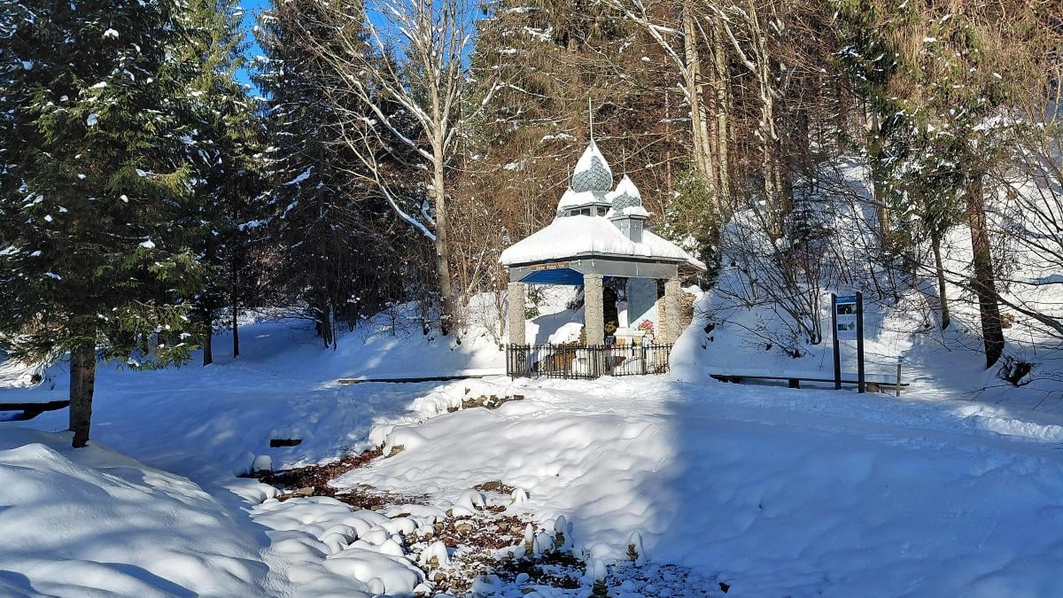 Зимова Тустань: казкові безлюдні краєвиди, але доїхати самостійно важко