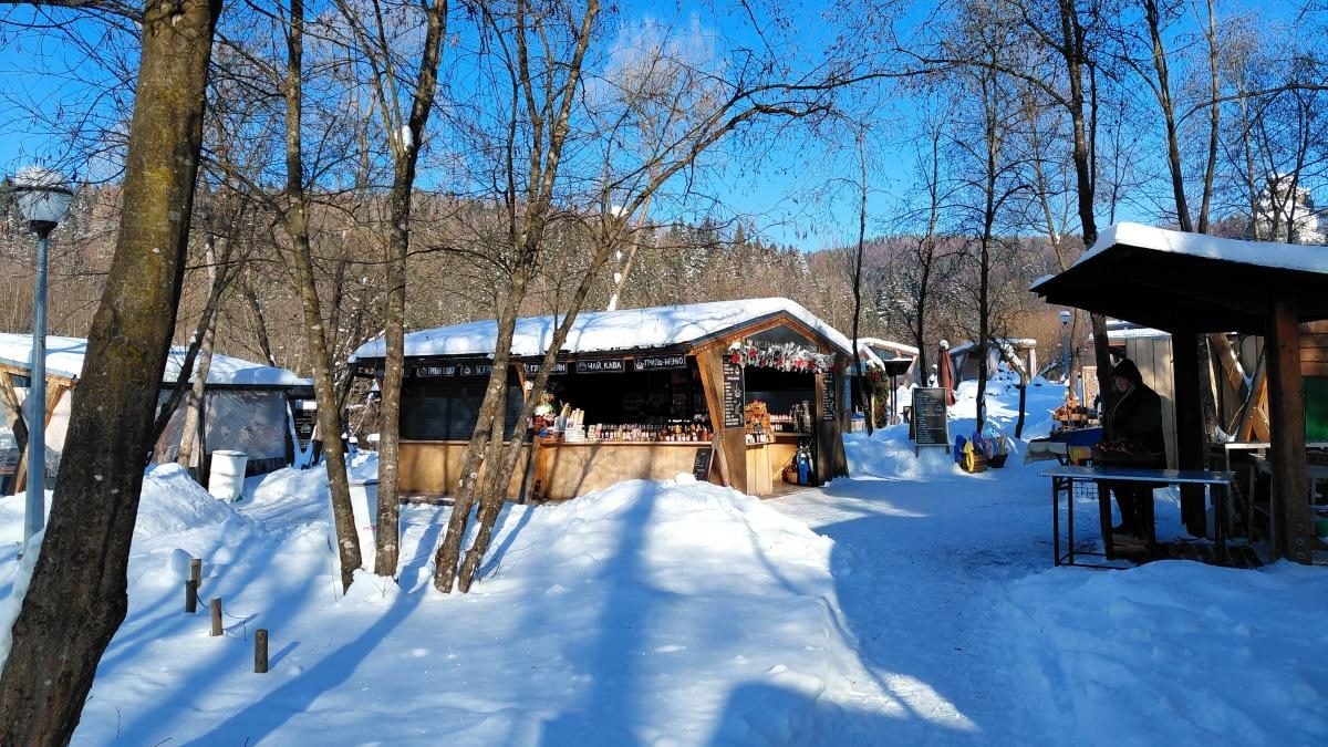 Зимова Тустань: казкові безлюдні краєвиди, але доїхати самостійно важко