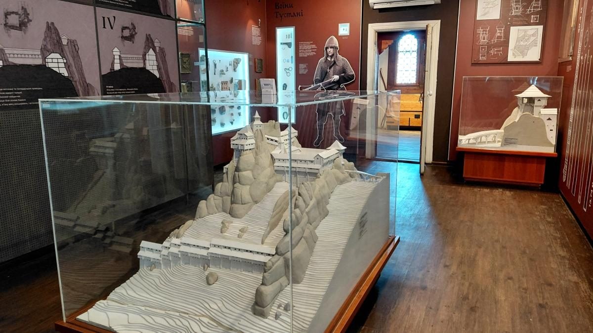 Зимова Тустань: казкові безлюдні краєвиди, але доїхати самостійно важко