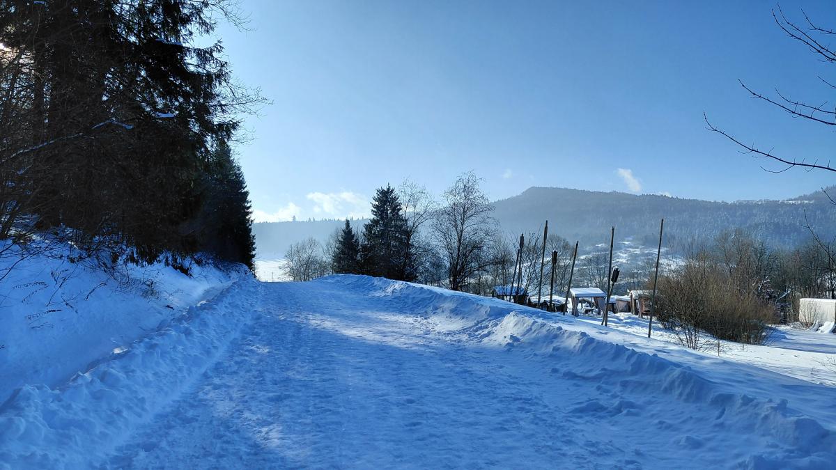 Зимова Тустань: казкові безлюдні краєвиди, але доїхати самостійно важко