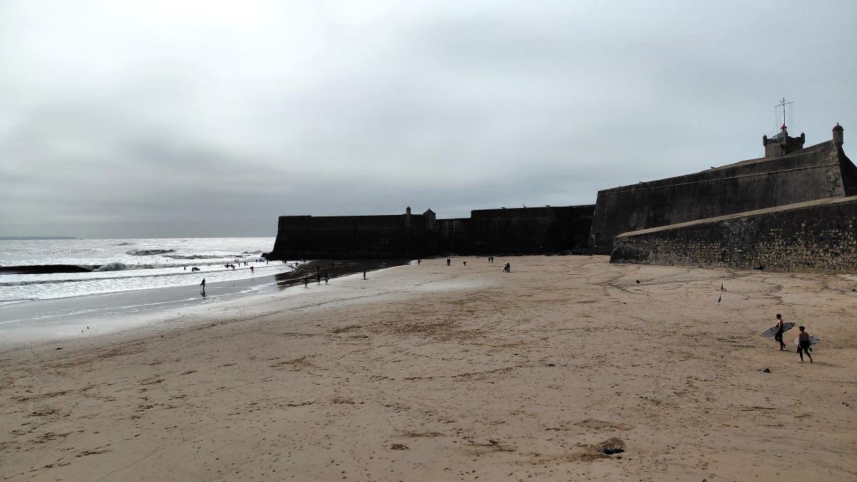 Португалія у лютому з курсом євро 52: плюси, мінуси, підводні камені