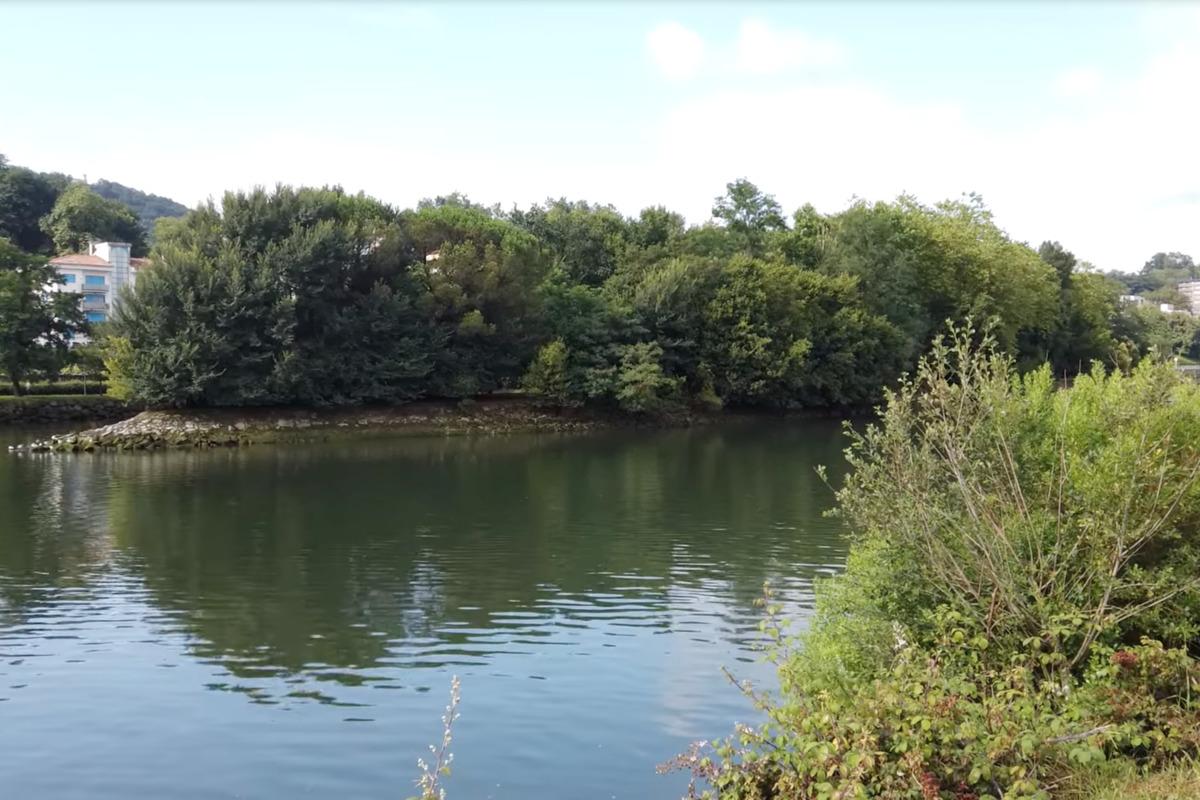 Смертельна пастка: в Європі є безлюдний острів із незвичним статусом