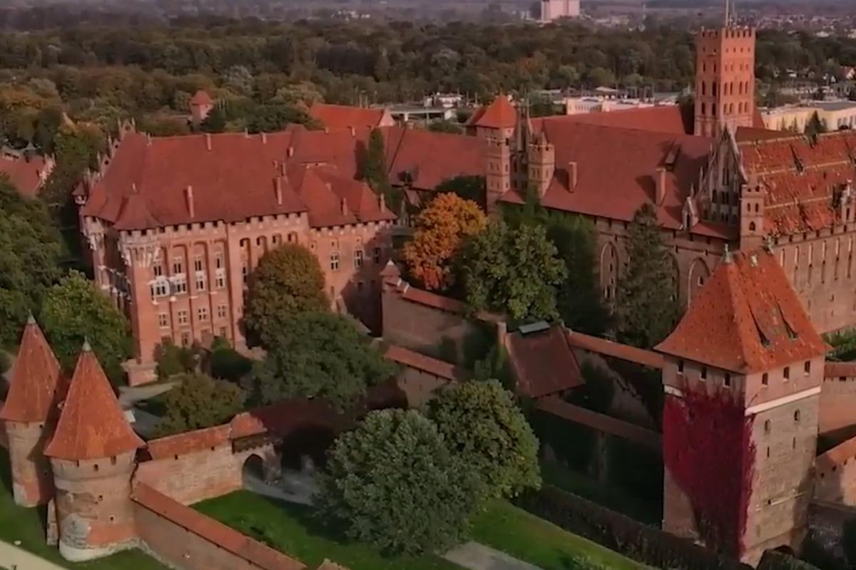 Головна 1 Найбільша фортеця у світі займає 21 гектар і має захоплюючу історію: де вона розташована.