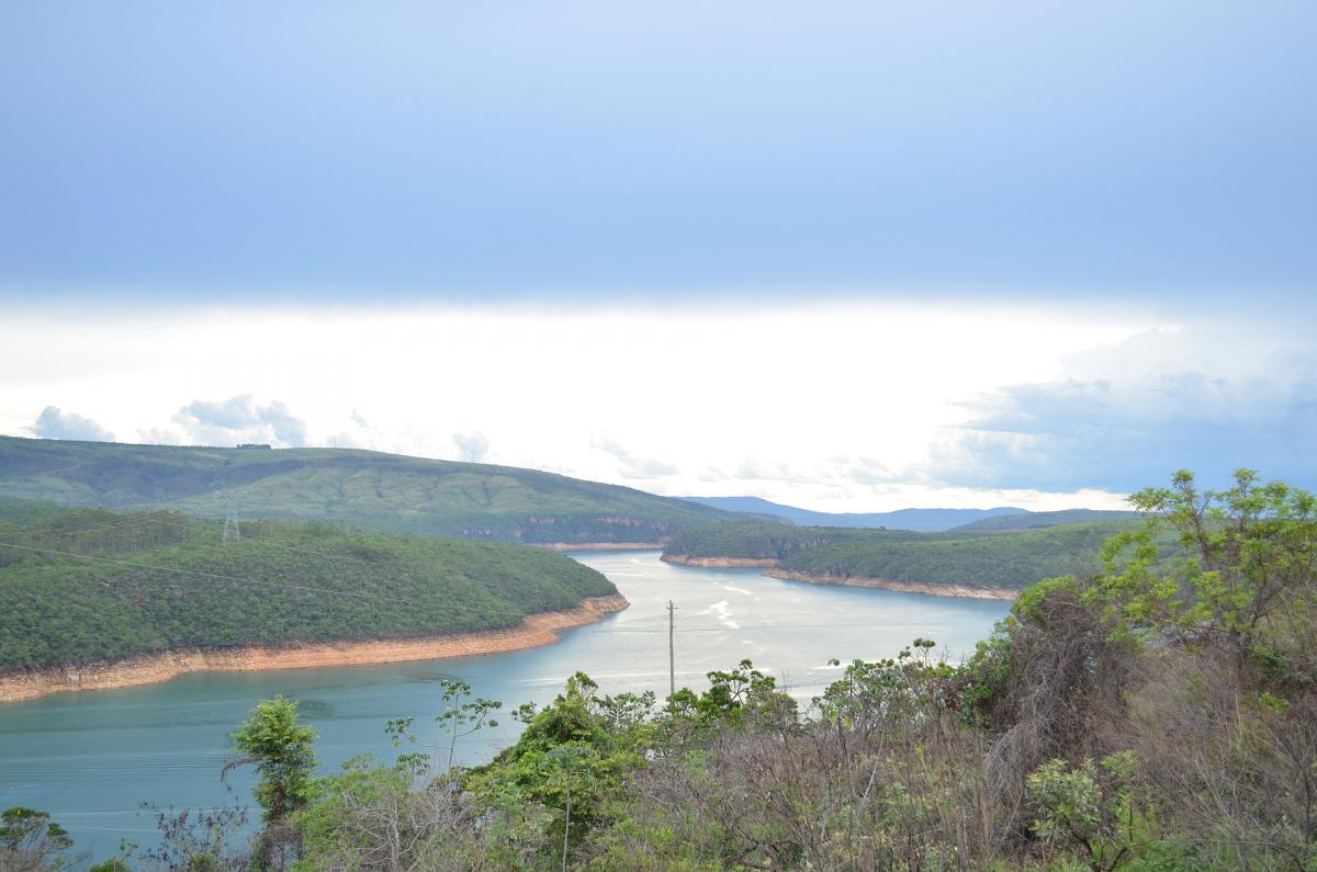 "Частина будівель збереглася": у Бразилії знайдено "забуте місто" на дні великого озера 1 "Деякі будинки досі цілі": у Бразилії виявили "загублене місто" на дні величезного озера