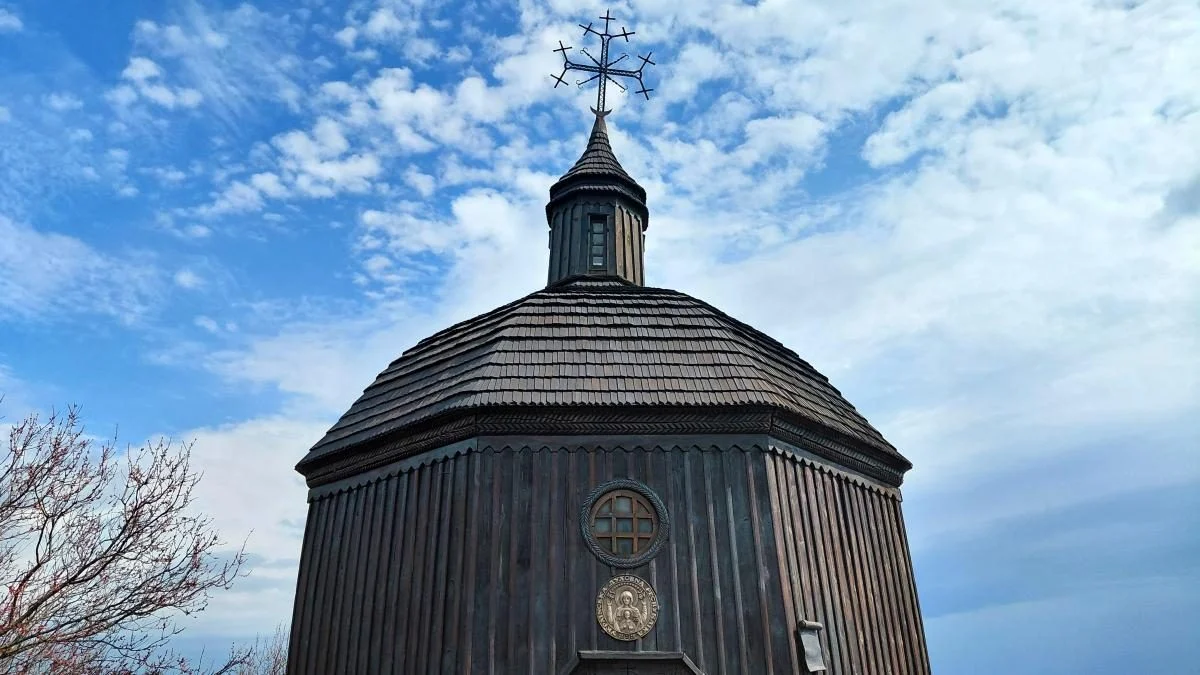 На Великдень у Витачів: місце сили на мальовничих схилах Дніпра